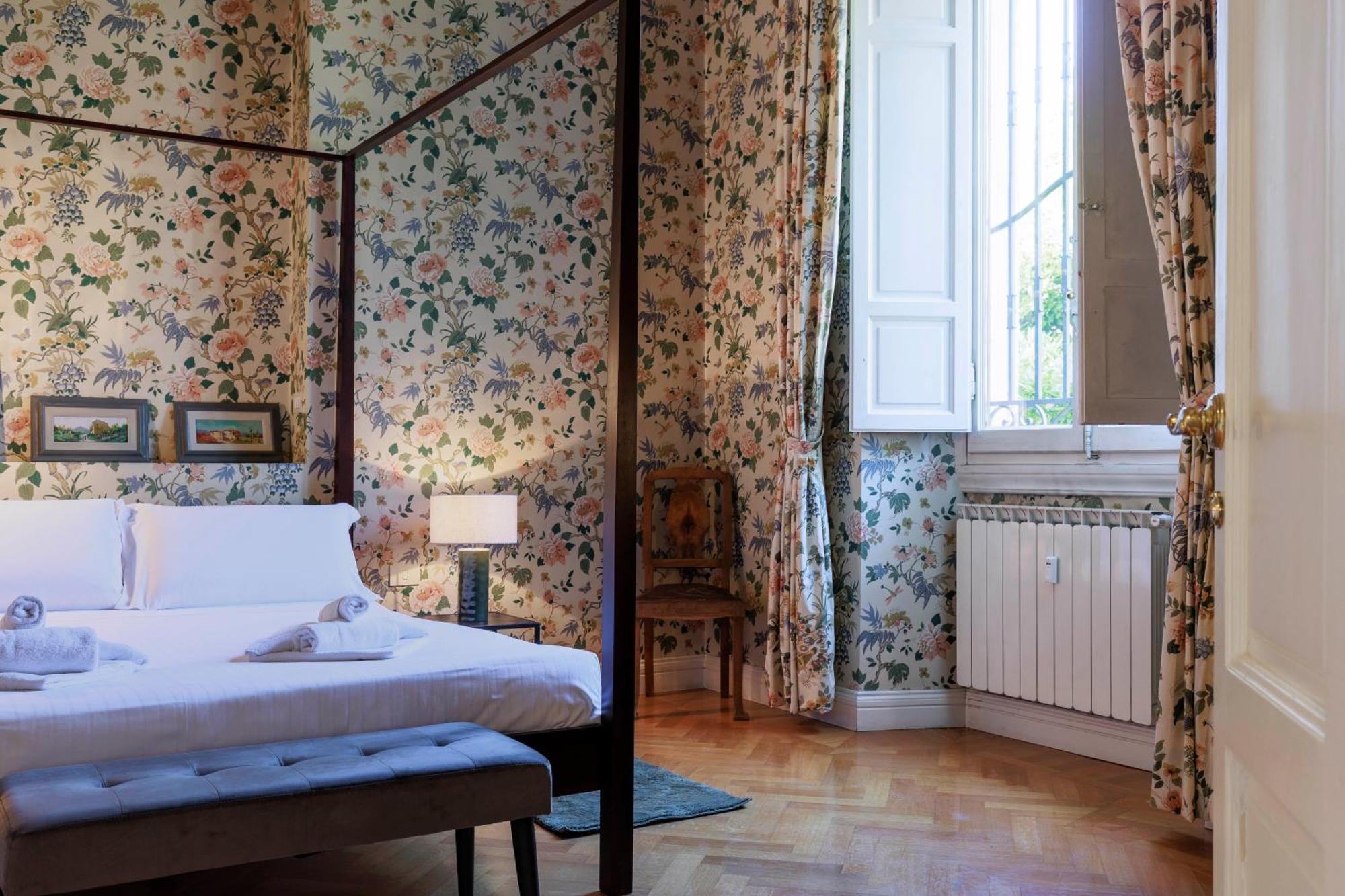 Florence Huge Apartment With Private Garden Екстериор снимка