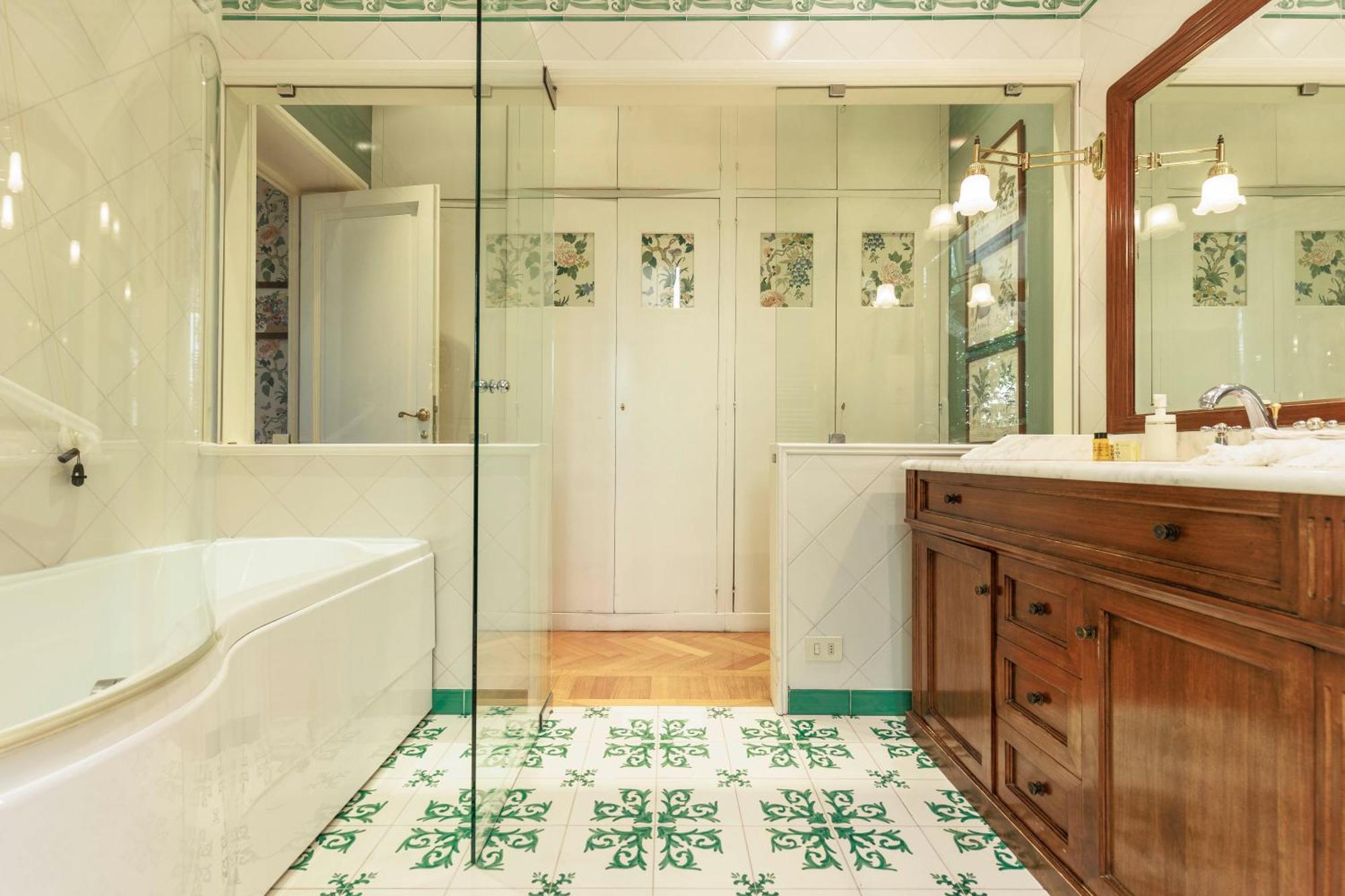 Florence Huge Apartment With Private Garden Екстериор снимка