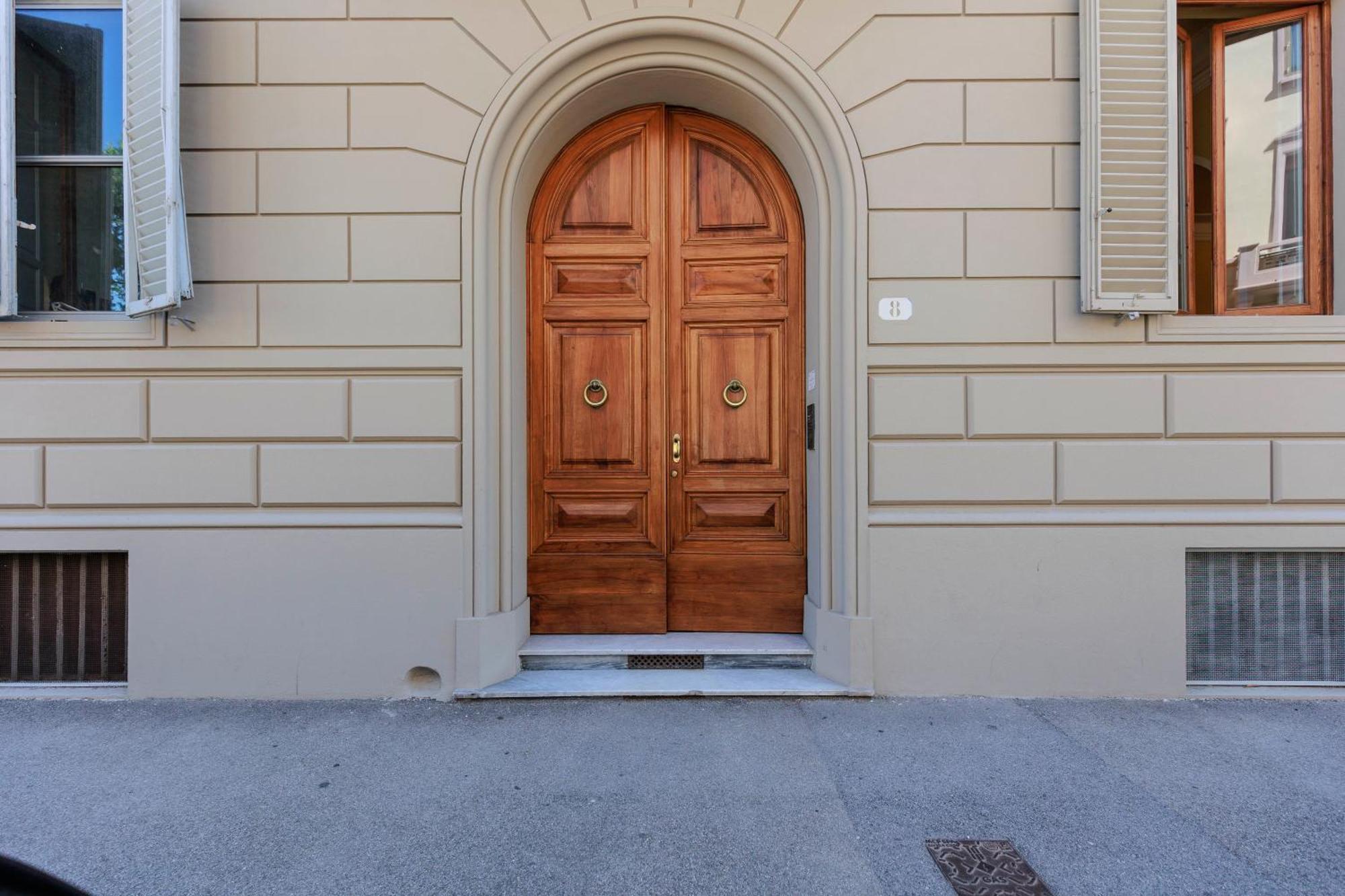 Florence Huge Apartment With Private Garden Екстериор снимка